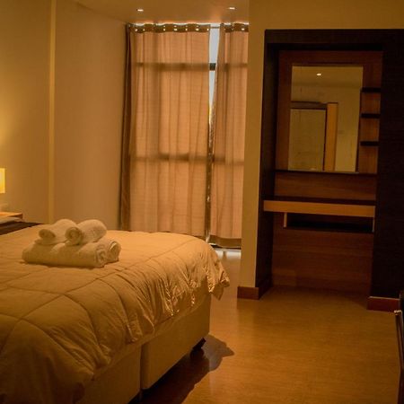 Murano Hotel Мойобамба Екстериор снимка