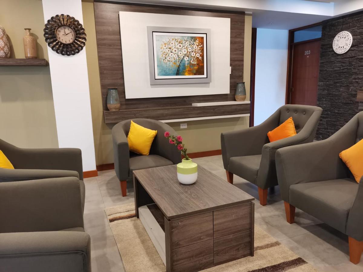 Murano Hotel Мойобамба Екстериор снимка