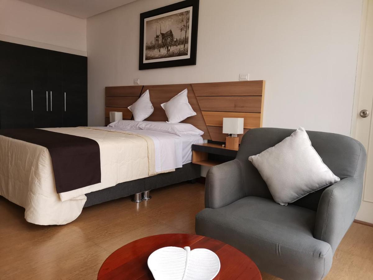 Murano Hotel Мойобамба Екстериор снимка