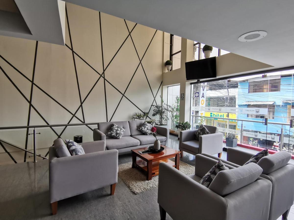 Murano Hotel Мойобамба Екстериор снимка